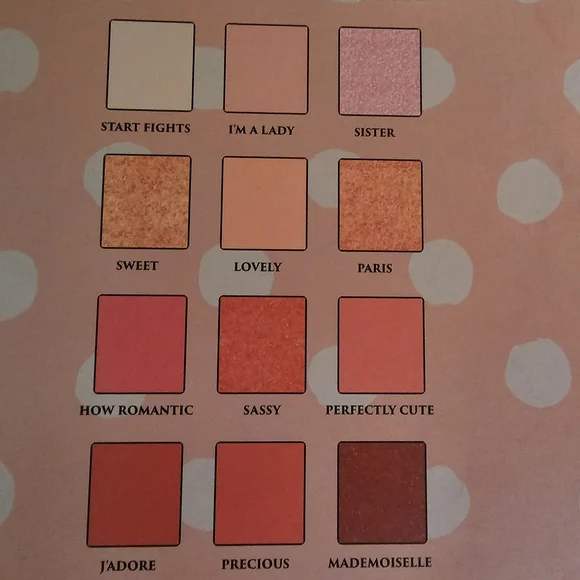 Disney Aristocats Marie 3D Eyeshadow Make Up  Palette - NEW - Picture 4 of 4